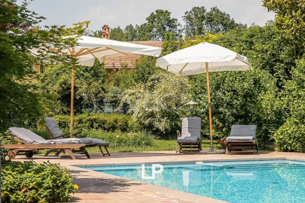 casa indipendente in vendita a Borgo Ticino