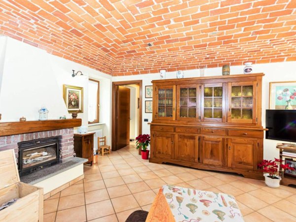 appartamento in vendita a Borgo Ticino