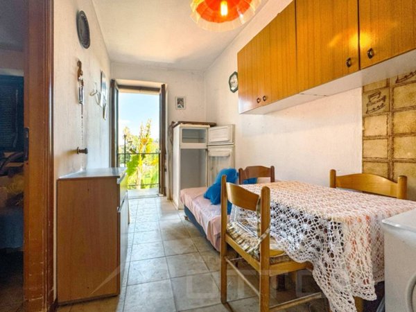 casa indipendente in vendita a Borgo Ticino in zona Campagnola