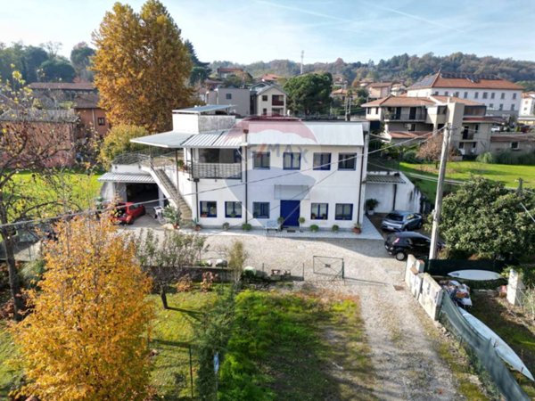 casa indipendente in vendita a Borgo Ticino