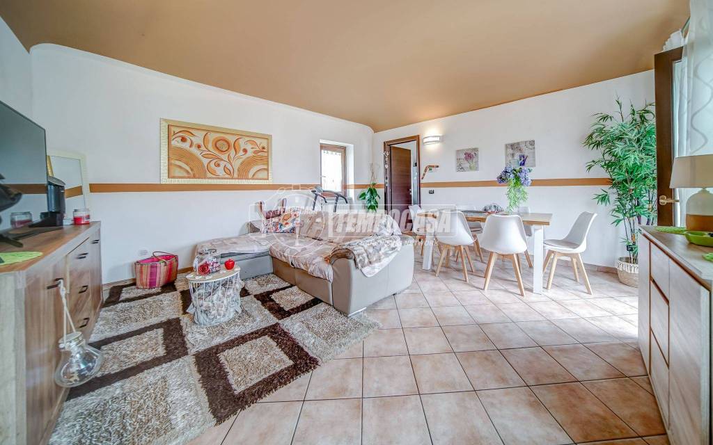 appartamento in vendita a Borgo Ticino