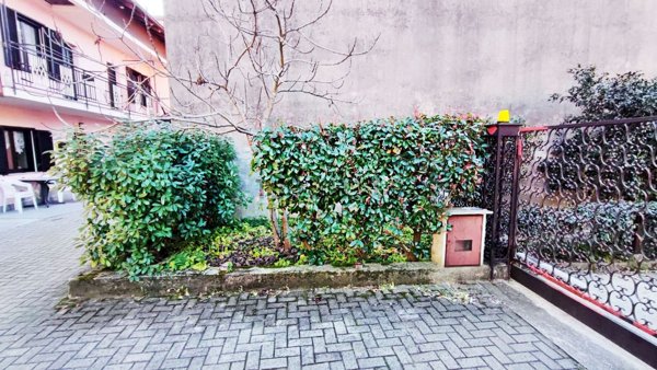 appartamento in vendita a Borgo Ticino