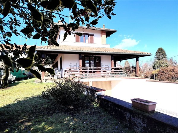 casa indipendente in vendita a Borgo Ticino
