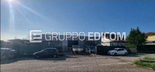 locale commerciale in vendita a Borgo Ticino