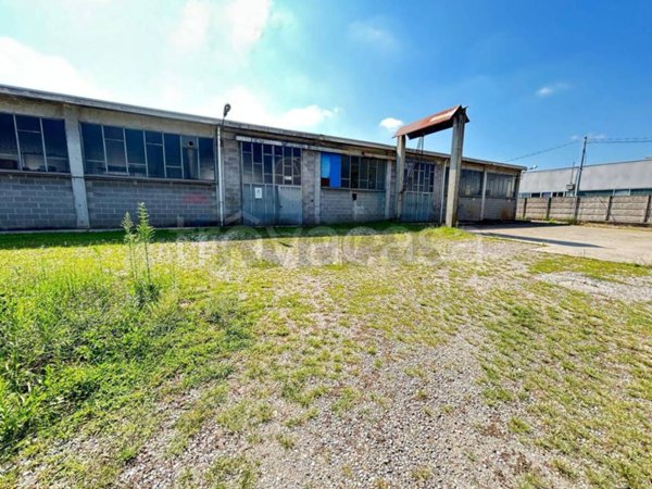 negozio in vendita a Borgo Ticino