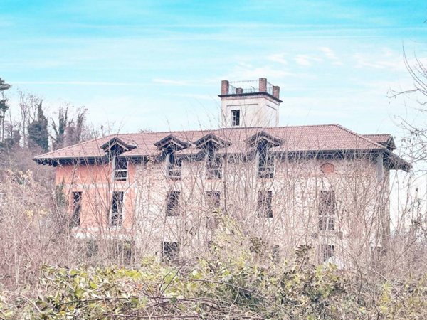 negozio in vendita a Borgo Ticino