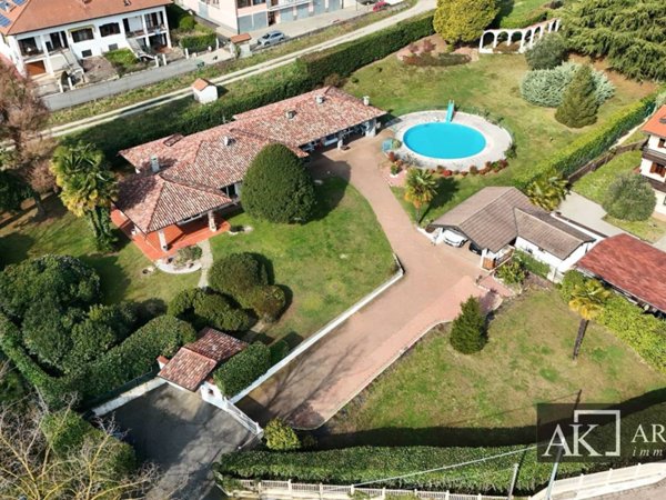 casa indipendente in vendita a Borgo Ticino