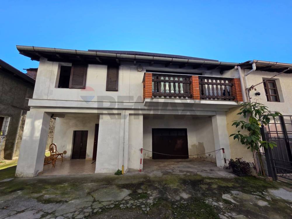 casa indipendente in vendita a Borgo Ticino