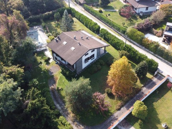 casa indipendente in vendita a Borgo Ticino