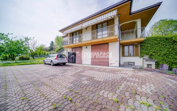 casa indipendente in vendita a Borgo Ticino