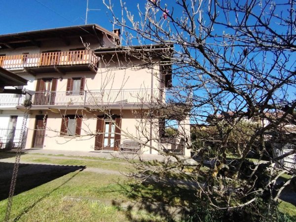 casa indipendente in vendita a Borgo Ticino