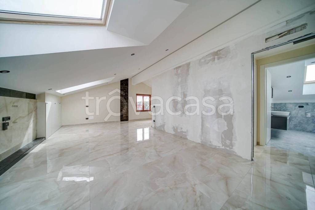 appartamento in vendita a Borgo Ticino in zona Gagnago