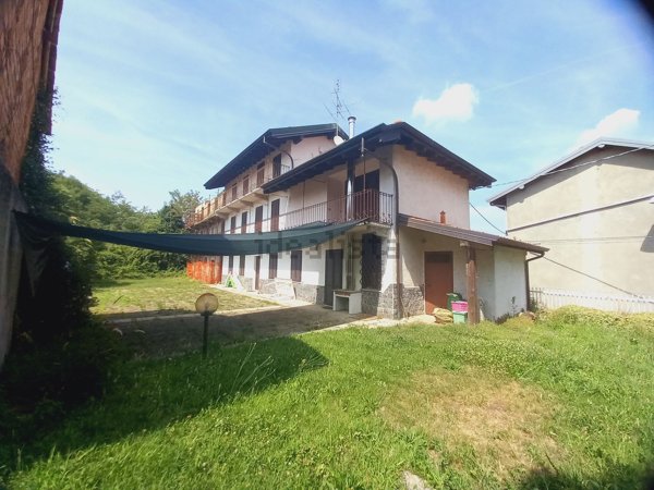 casa indipendente in vendita a Borgo Ticino in zona Gagnago