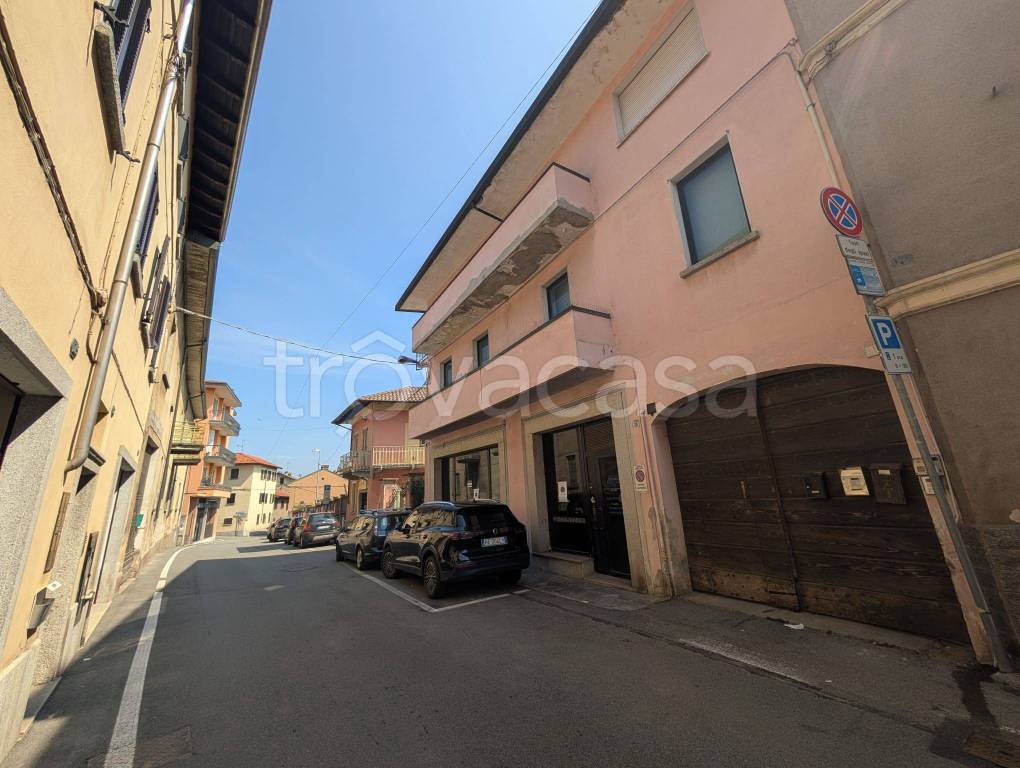 ufficio in vendita a Borgo Ticino