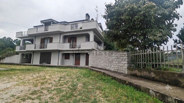 casa indipendente in vendita a Borgo Ticino