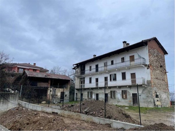 casa indipendente in vendita a Borgo Ticino in zona Gagnago