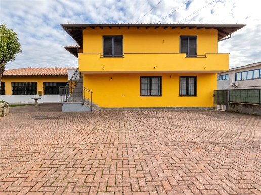 casa indipendente in vendita a Borgo Ticino