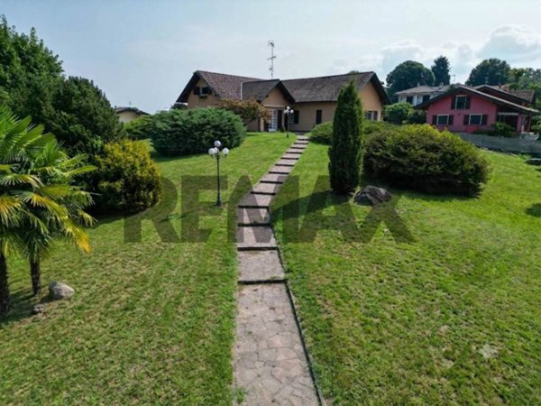 casa indipendente in vendita a Borgo Ticino