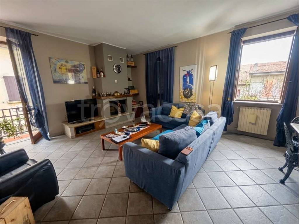 appartamento in vendita a Borgo Ticino