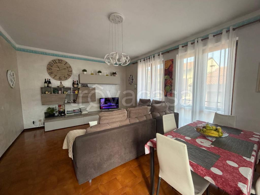 appartamento in vendita a Borgo Ticino