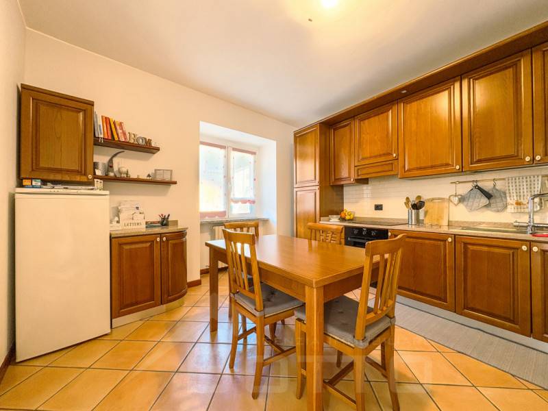 casa indipendente in vendita a Briga Novarese