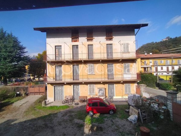 casa indipendente in vendita a Briga Novarese