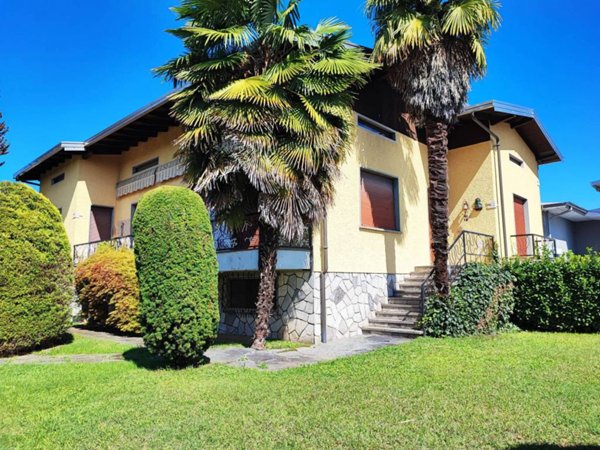 casa indipendente in vendita a Briga Novarese