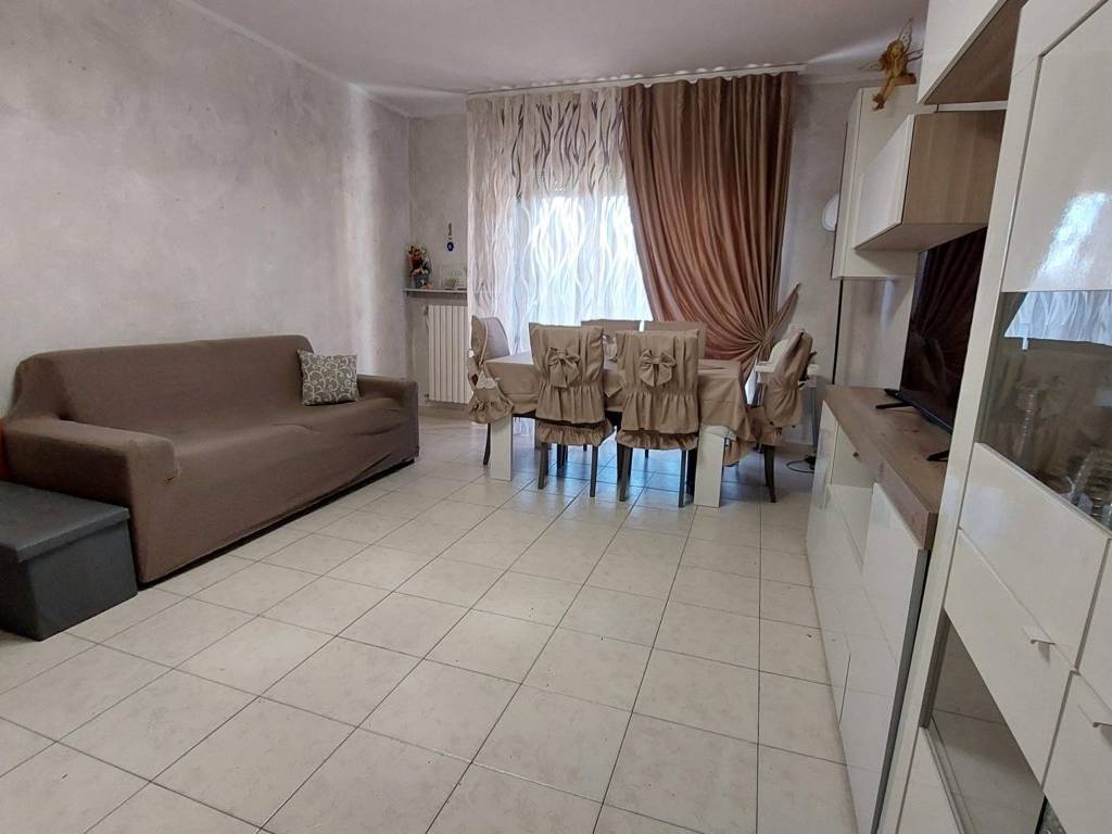 appartamento in vendita a Briga Novarese