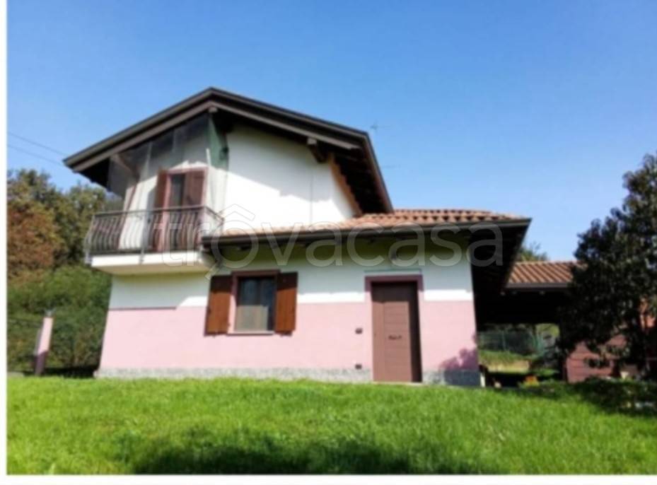 casa indipendente in vendita a Briona