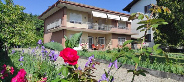 casa indipendente in vendita a Briona