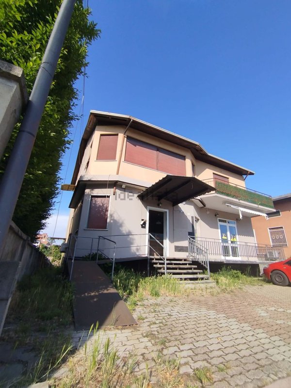 casa indipendente in vendita a Briona