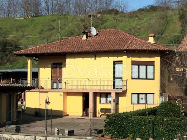 casa indipendente in vendita a Briona in zona Proh