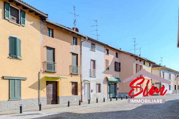 casa indipendente in vendita a Caltignaga