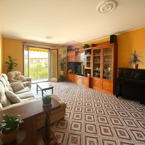 casa indipendente in vendita a Caltignaga