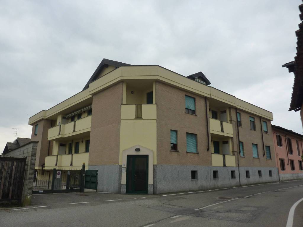 appartamento in vendita a Caltignaga