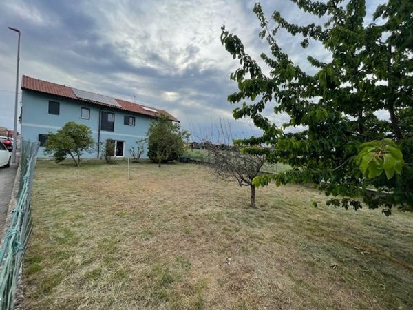casa indipendente in vendita a Caltignaga