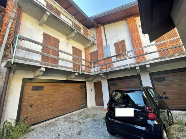 casa indipendente in vendita a Cameri