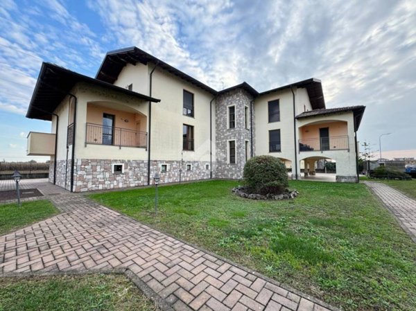 appartamento in vendita a Cameri