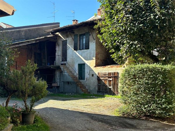 quadrivano in vendita a Cameri