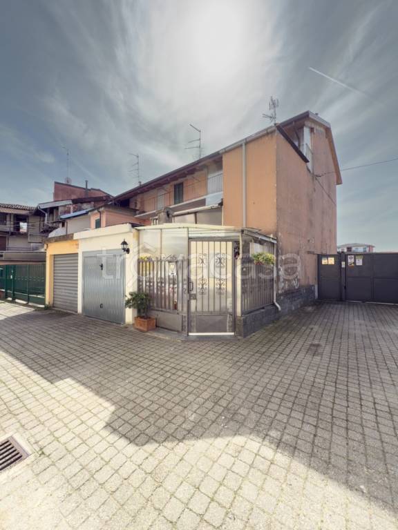 appartamento in vendita a Cameri