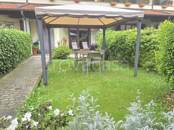 casa indipendente in vendita a Cameri