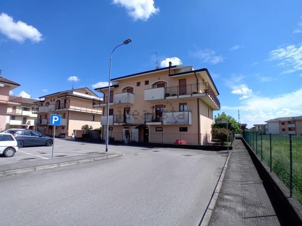 appartamento in vendita a Cameri
