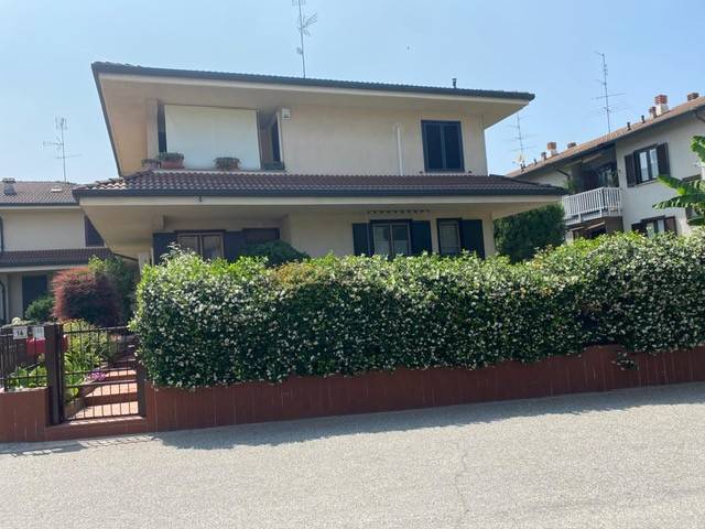 appartamento in vendita a Cameri