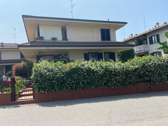 appartamento in vendita a Cameri