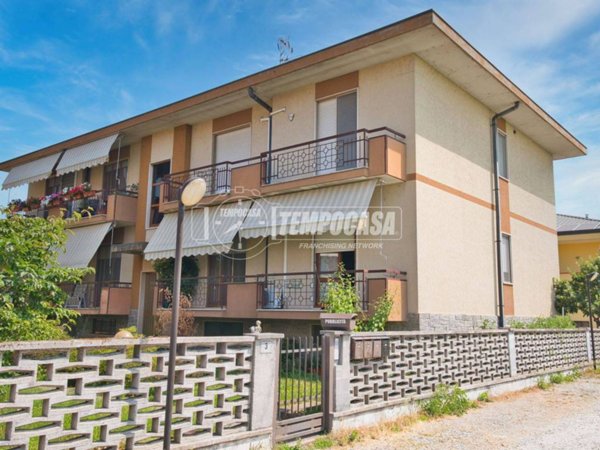 appartamento in vendita a Cameri