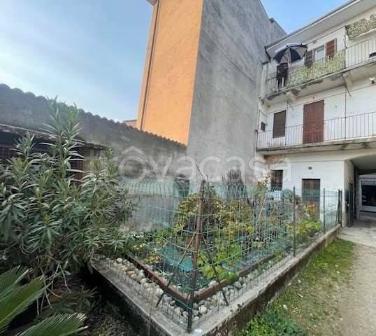 casa indipendente in vendita a Cameri