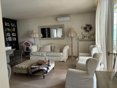 casa indipendente in vendita a Cameri