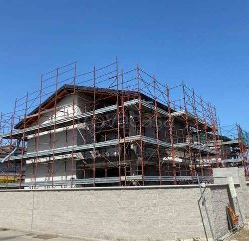 casa indipendente in vendita a Cameri