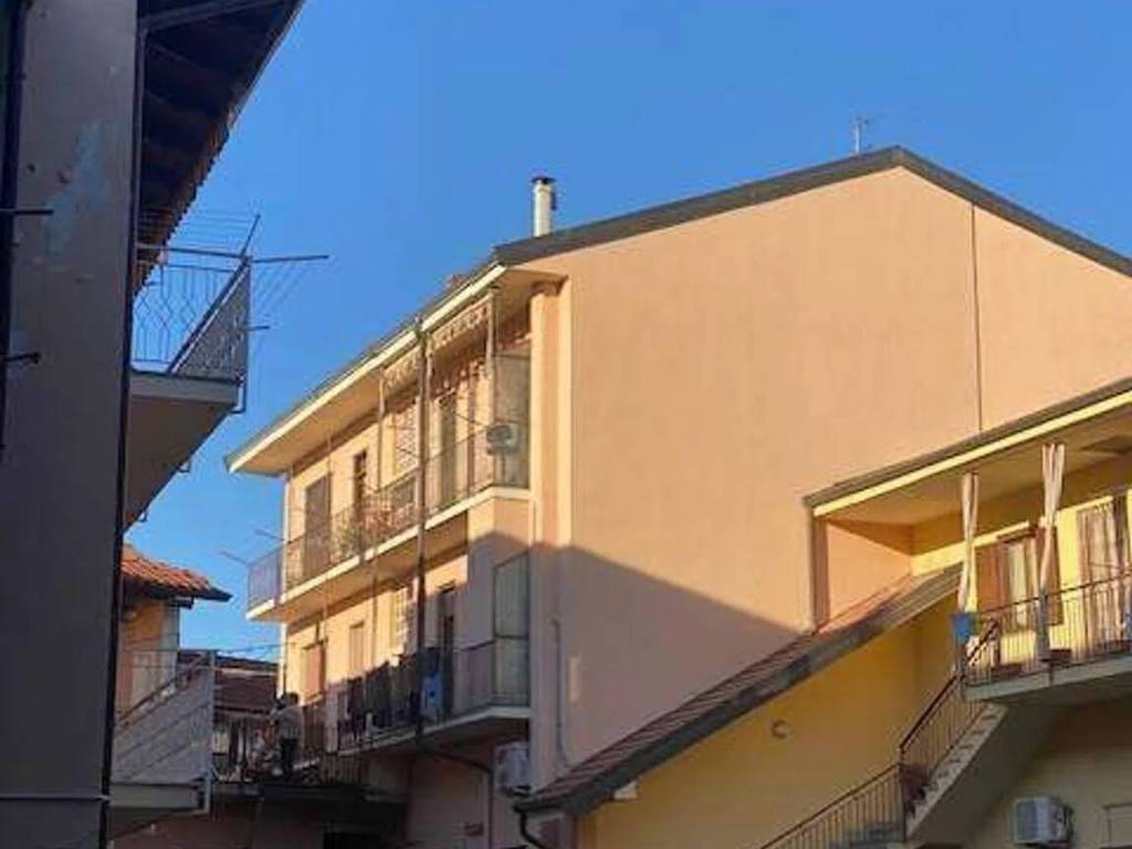 appartamento in vendita a Cameri