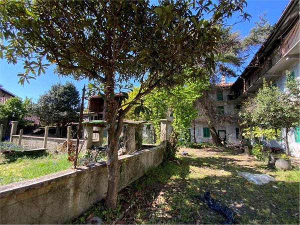 casale in vendita a Cameri
